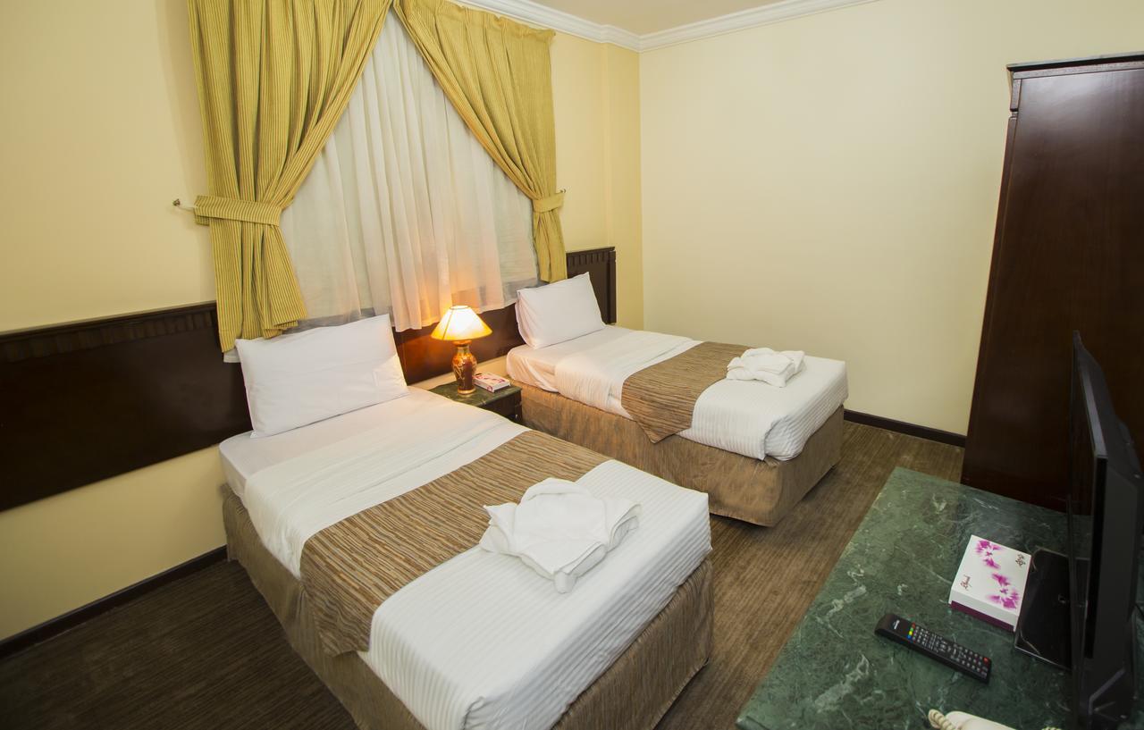 Mohamadia Al Zahra Hotel Medina Bagian luar foto